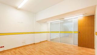 Local comercial en alquiler en Ensanche en Pamplona