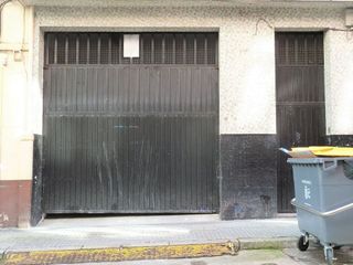Local comercial en alquiler en Os Mallos - San Cristóbal en Coruña (A)