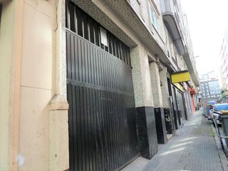 Local comercial en alquiler en Os Mallos - San Cristóbal en Coruña (A)