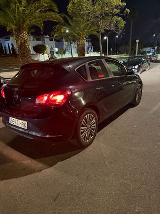 Opel Astra 2013