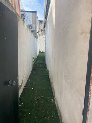 Local comercial en alquiler en Gelves