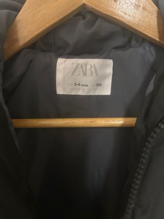 Cazadora Zara Niño Negra Talla 3/4 104cm