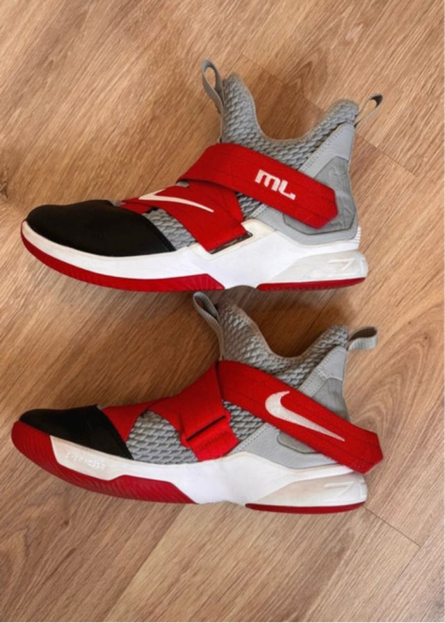 Botas de Basketball Nike