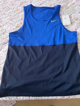 Camiseta tirantes deportiva Nike azul