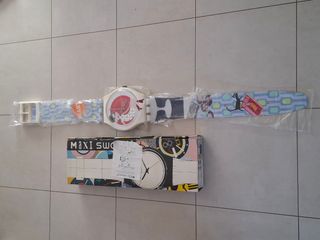 Swatch Maxi Hello Petula (MGW136)