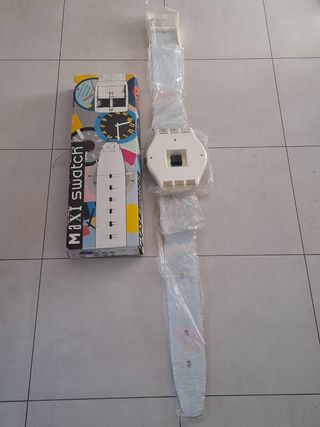 Swatch Maxi Hello Petula (MGW136)