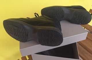 Scarpe in pelle con borchie originale HOGAN 
