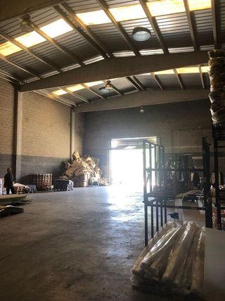 Nave industrial en alquiler en Sant Vicenç de Castellet