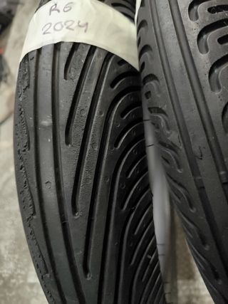 Neumáticos Pirelli Moto3 slicks de aga