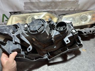 Faro Izquierdo Renault Megane II Fase 2 2006