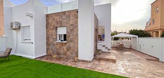 Casa adosada en venta en Altos - La Florida en Orihuela
