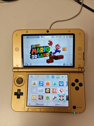 Nintendo 3DS XL Dorada Trifuerza Zelda