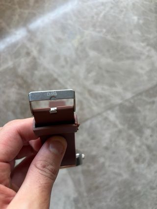 Reloj D&G Marrón y Plateado Sin Usar