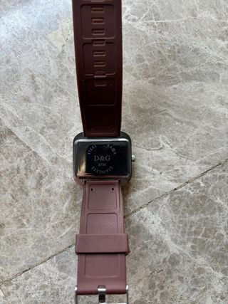 Reloj D&G Marrón y Plateado Sin Usar