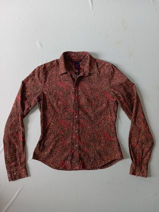 Camisa vintage mujer paisley marrón y rojo
