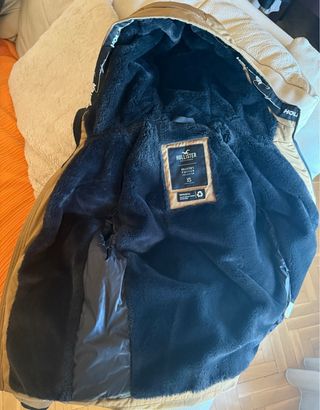 Abrigo Hollister Marrón