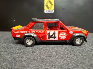 Modellino Auto Bburago Fiat Rally 131