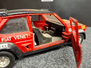 Modellino Auto Bburago Fiat Rally 131