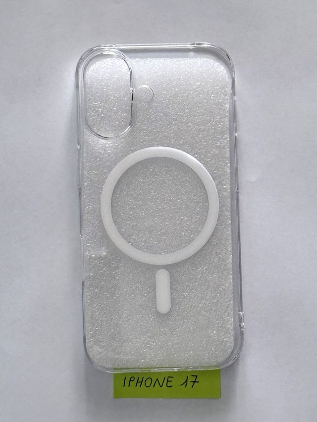 Custodia iPhone 17 trasparente MagSafe