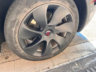 tapacubos Llantas Tesla Model Y