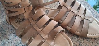 Sandalias romanas/ibicencas poco usadas inside