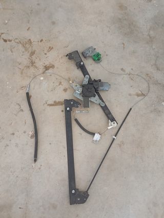 Motor y guías elevalunas Seat Ibiza 2 copiloto