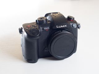 Panasonic GH5s + Metabones XL + Equipo completo