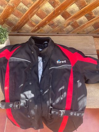 Chaqueta Moto First Negra y Roja Talla XL