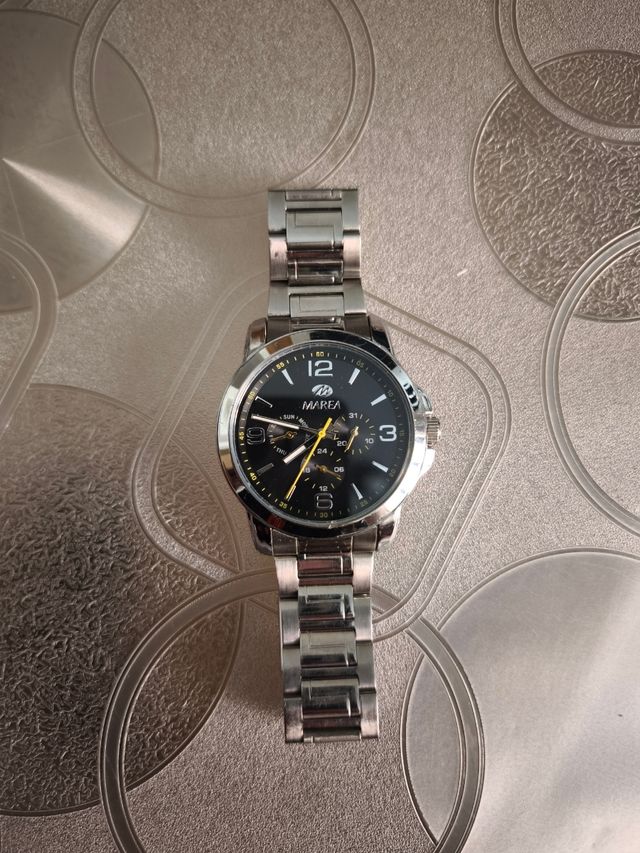 Orologio Marea per una riparazione impeccabile