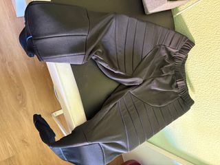 Pantalón portero talla 12 negro en perfecto estado