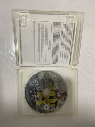 FIFA 17 y One Piece Unlimited World Red de Ps3