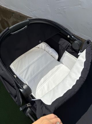 Carrito de bebé Cybex negro + silla en color verde