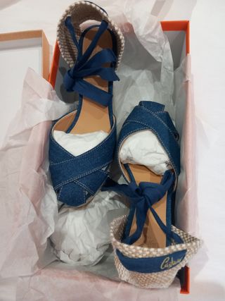 Alpargatas Castañer Mujer Azul y Beige