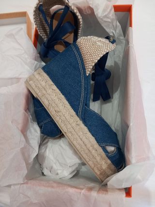 Alpargatas Castañer Mujer Azul y Beige