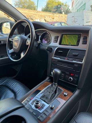 Audi Q7 2010