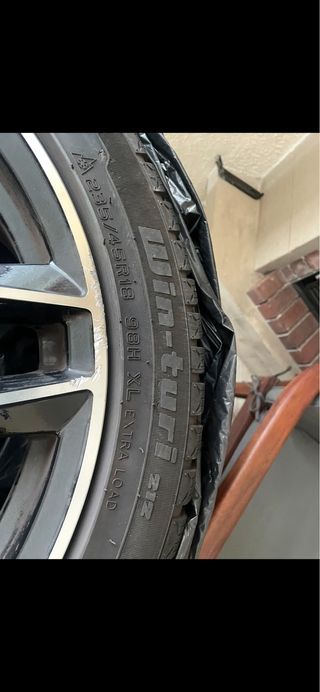 Llanta Audi RS 18” con neumático invierno
