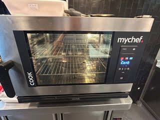 Horno MyChef Mixto Convención 4 bandejas, digital.