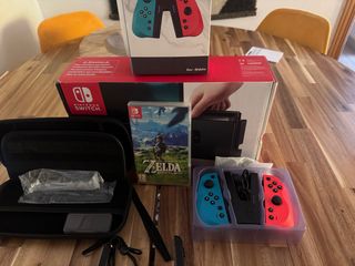 Nintendo Switch Azul/Rojo + Zelda Breath of the Wi
