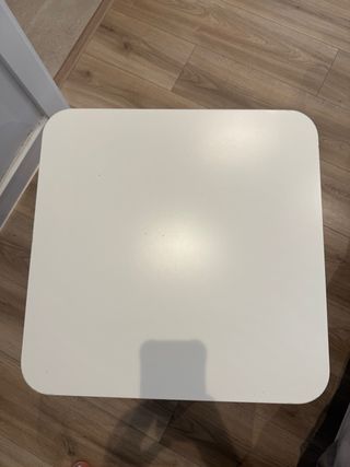 Mesa auxiliar Tingby IKEA 50x50 cm