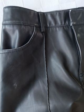 Pantalón polipiel mujer pata ancha negro