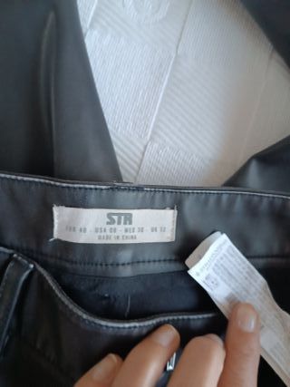 Pantalón polipiel mujer pata ancha negro