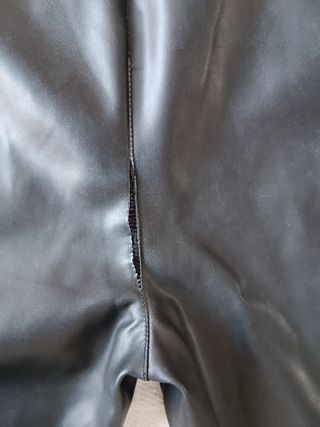 Pantalón polipiel mujer pata ancha negro