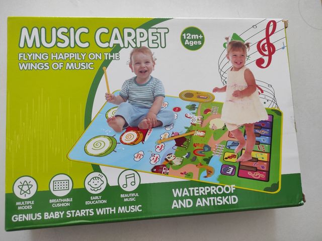 Alfombra musical interactiva para niños