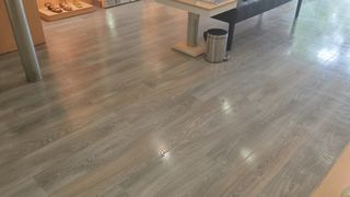 Tarima flotante madera aprox. 30m2