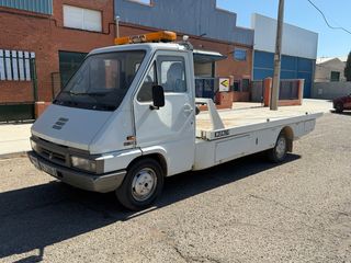 Renault Master grua marca monza
