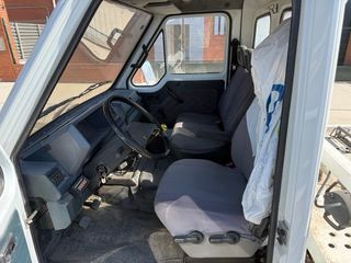 Renault Master grua marca monza