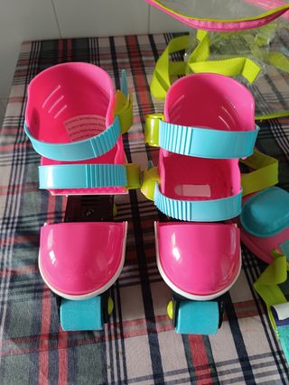 Patines infantiles con protecciones y casco