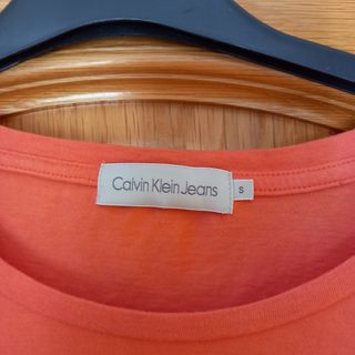 Camiseta Calvin Klein Naranja Talla S