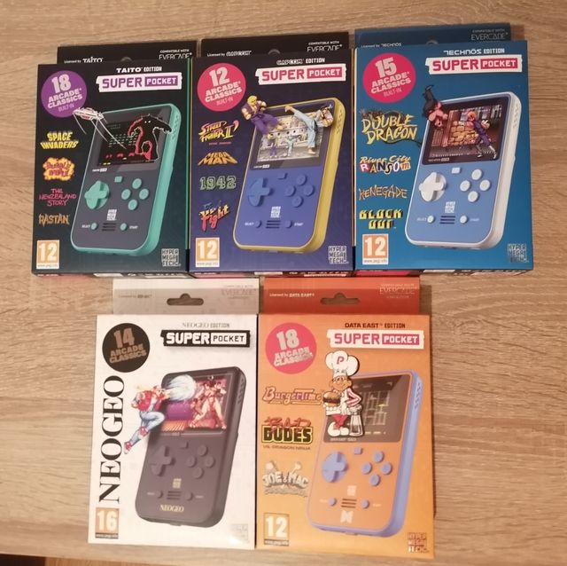 5 Evercade Super Pocket Capcom, NeoGeo, Taito... 