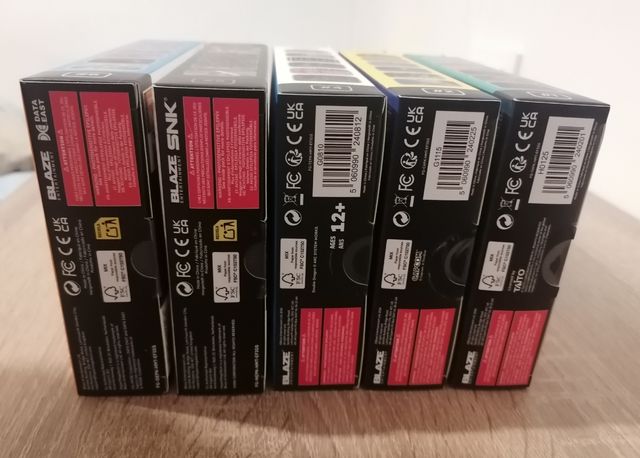 5 Evercade Super Pocket Capcom, NeoGeo, Taito... 